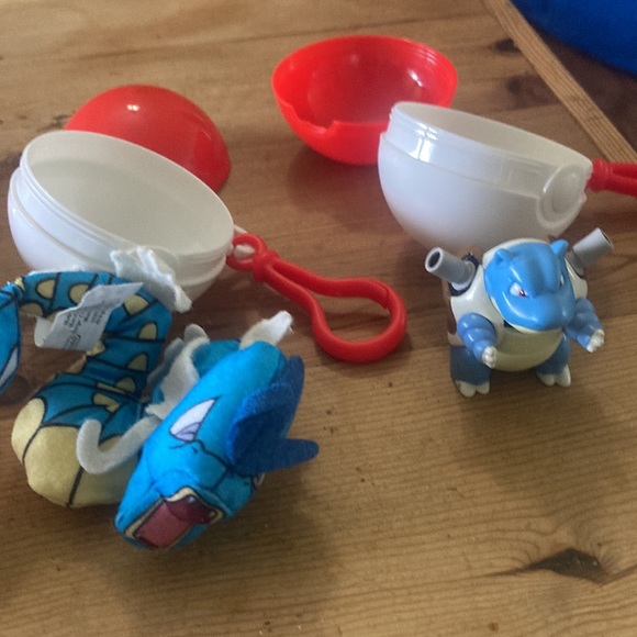 Vintage 1999 Pokémon toys. In excellent shape - Picture 4 of 4